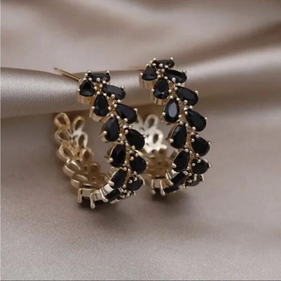 #25 New Black CZ C Hoop Earrings - Picture 2 of 5